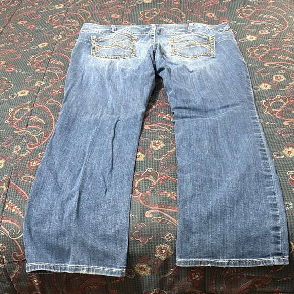 Ariat Women's Flare Jeans in Classic Blue - Picture 3 of 4